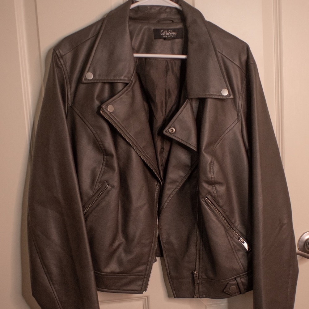 Coffee Shop Faux Leather 2x